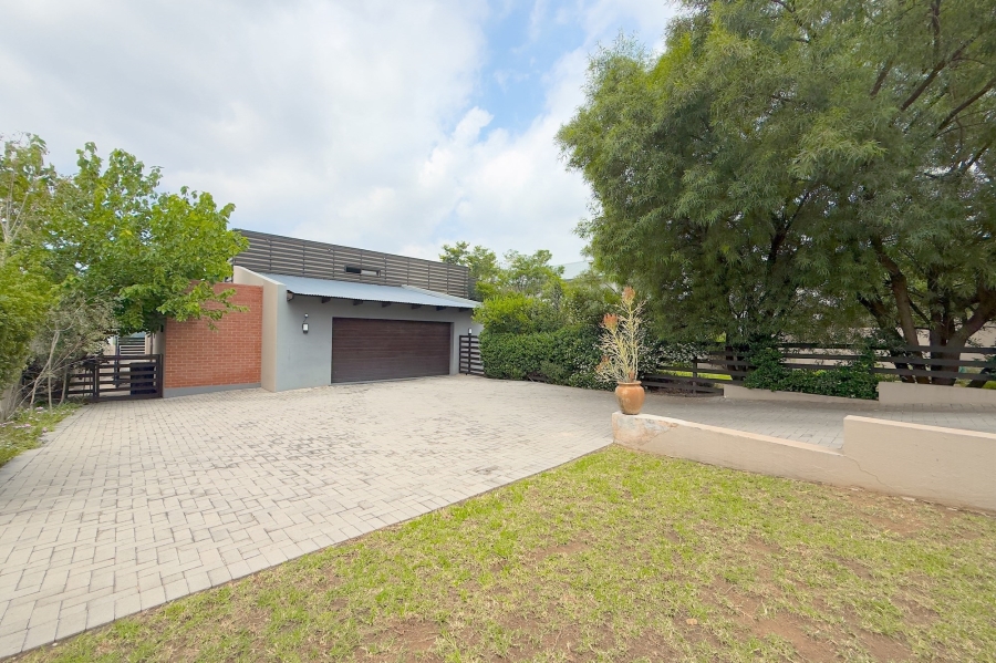 3 Bedroom Property for Sale in Cedar Creek Gauteng