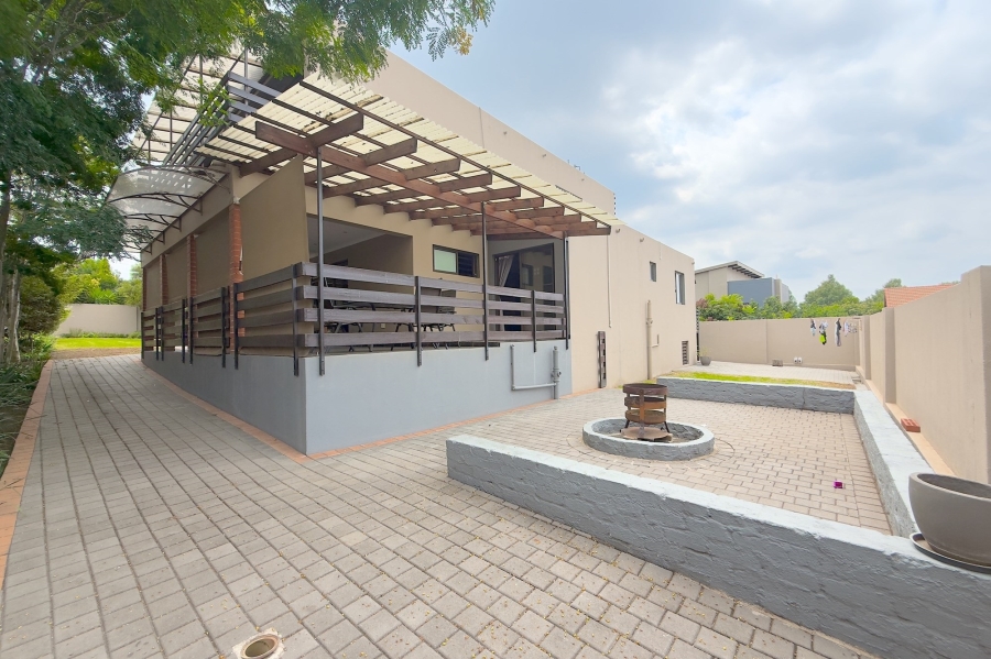 3 Bedroom Property for Sale in Cedar Creek Gauteng