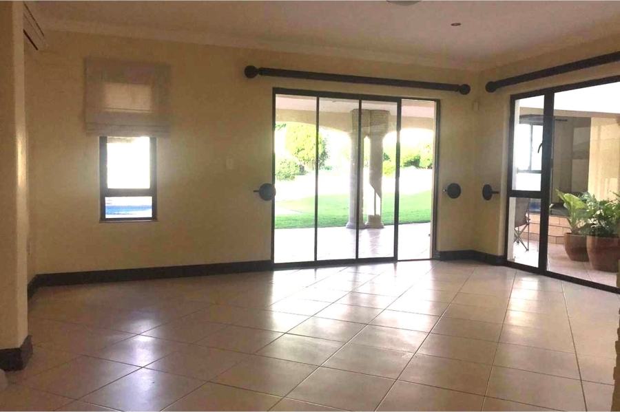 7 Bedroom Property for Sale in Dainfern Golf Estate Gauteng