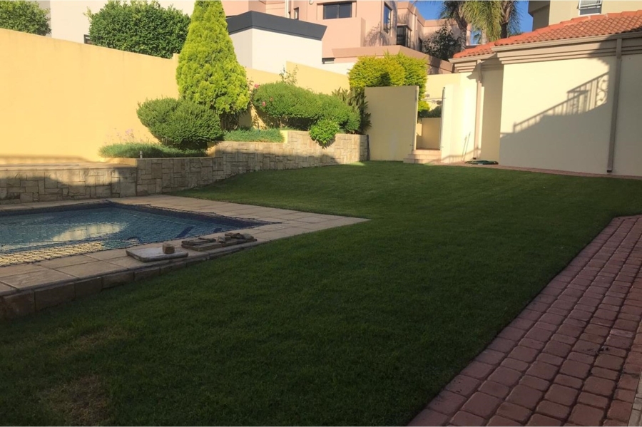 7 Bedroom Property for Sale in Dainfern Golf Estate Gauteng