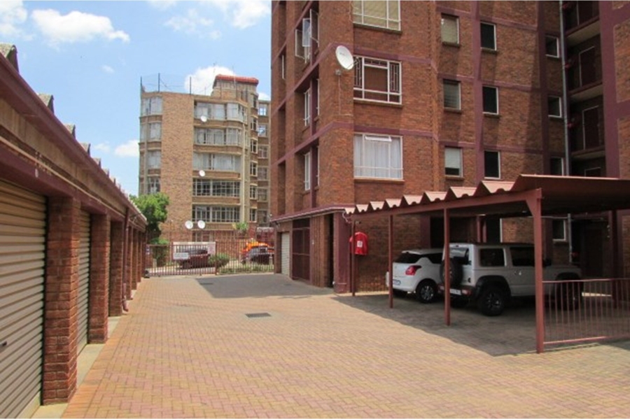 2 Bedroom Property for Sale in Wonderboom South Gauteng