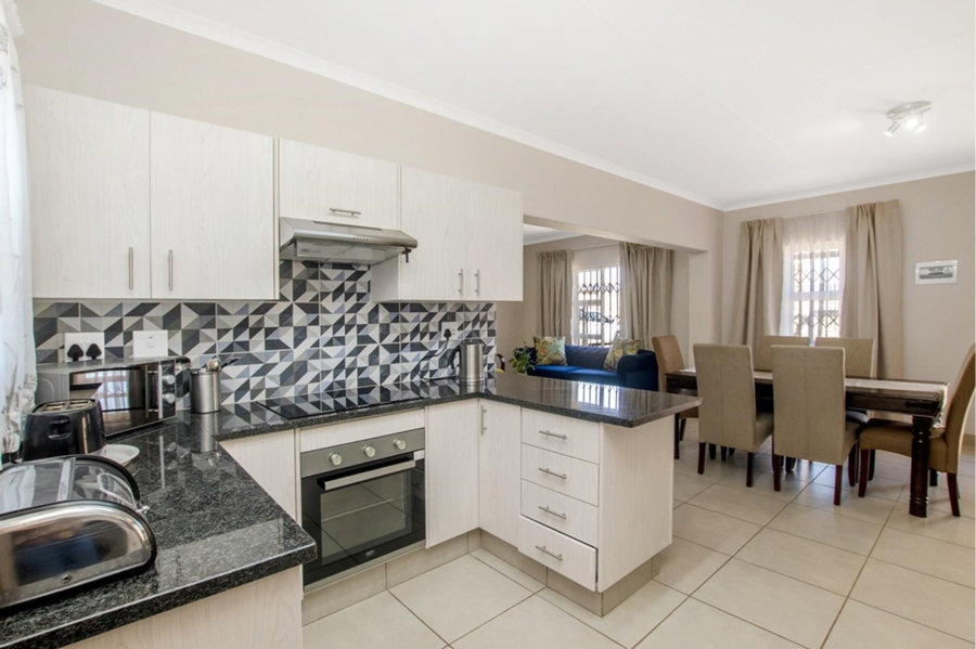 4 Bedroom Property for Sale in Roseacre Gauteng