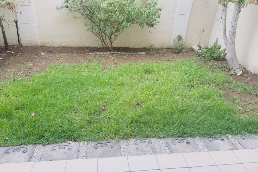 To Let 3 Bedroom Property for Rent in Halfway Gardens Gauteng