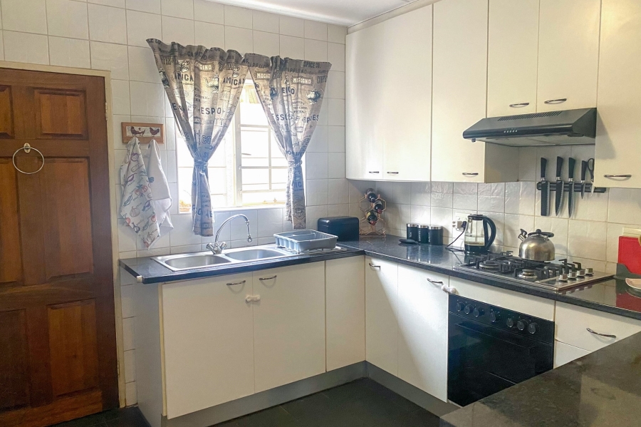 2 Bedroom Property for Sale in Sonneglans Gauteng