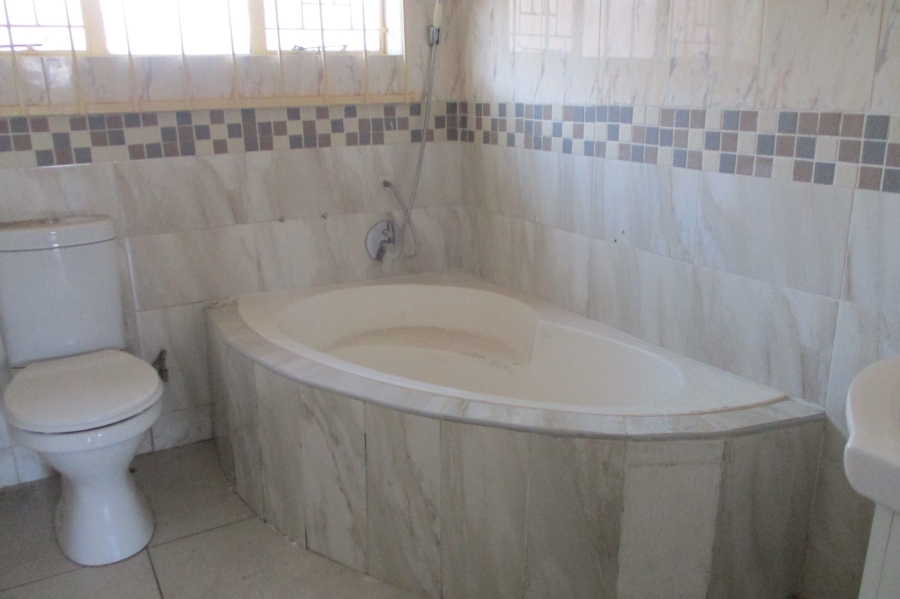 4 Bedroom Property for Sale in Kempton Park Ext 5 Gauteng