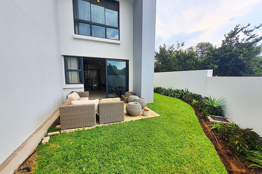 2 Bedroom Property for Sale in Ashlea Gardens Gauteng