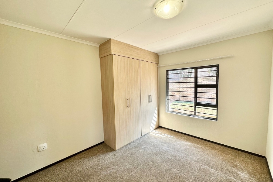 To Let 2 Bedroom Property for Rent in Ferndale Gauteng