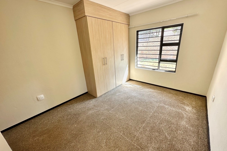 To Let 2 Bedroom Property for Rent in Ferndale Gauteng