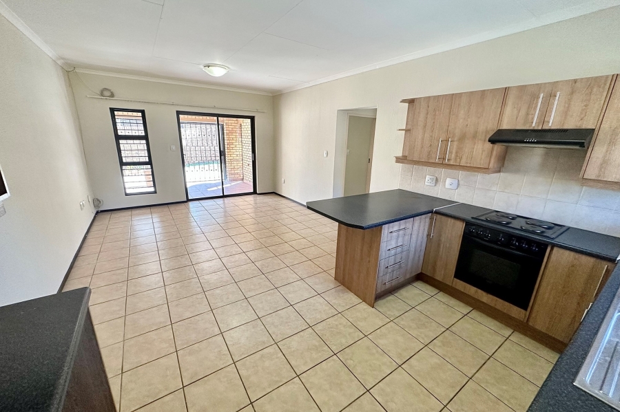 To Let 2 Bedroom Property for Rent in Ferndale Gauteng