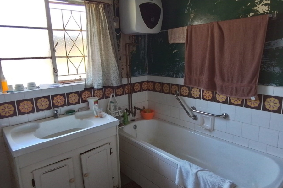 2 Bedroom Property for Sale in Walker Fruit Farms Gauteng