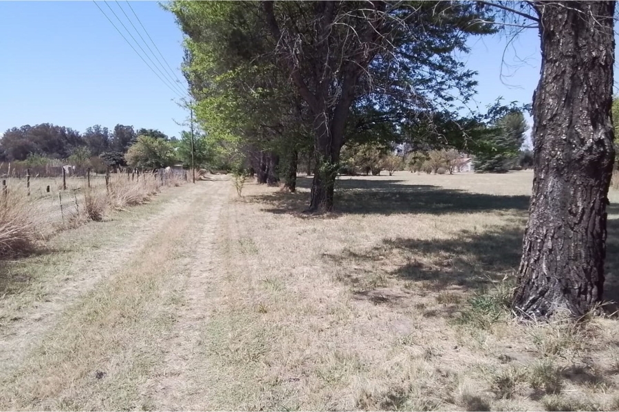 2 Bedroom Property for Sale in Walker Fruit Farms Gauteng