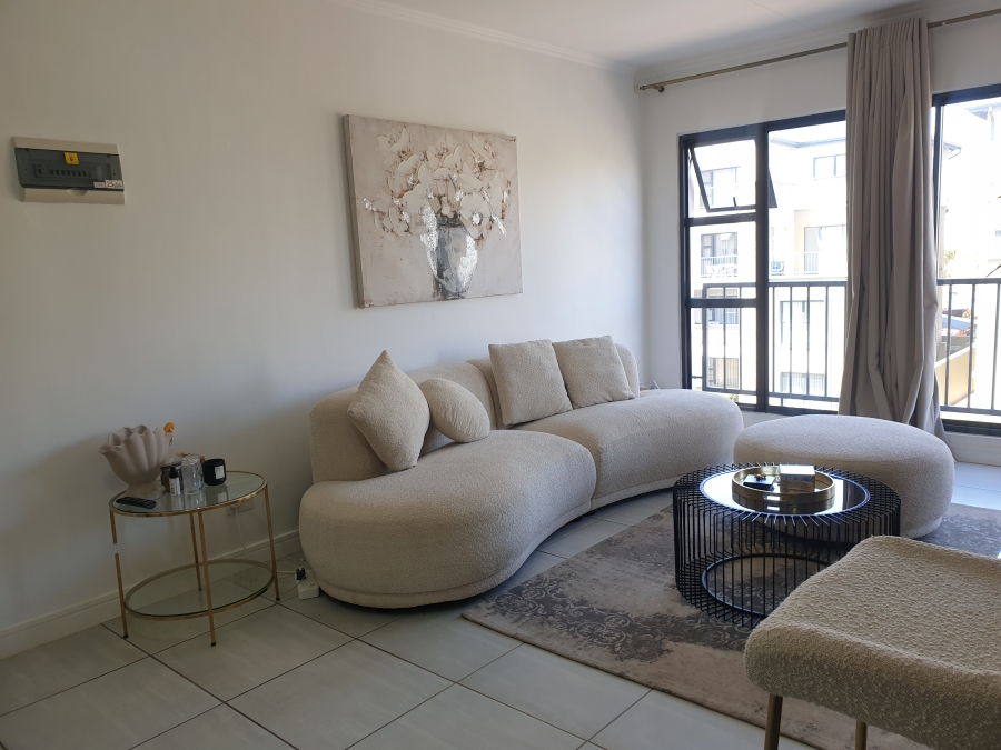 1 Bedroom Property for Sale in Waterfall Gauteng