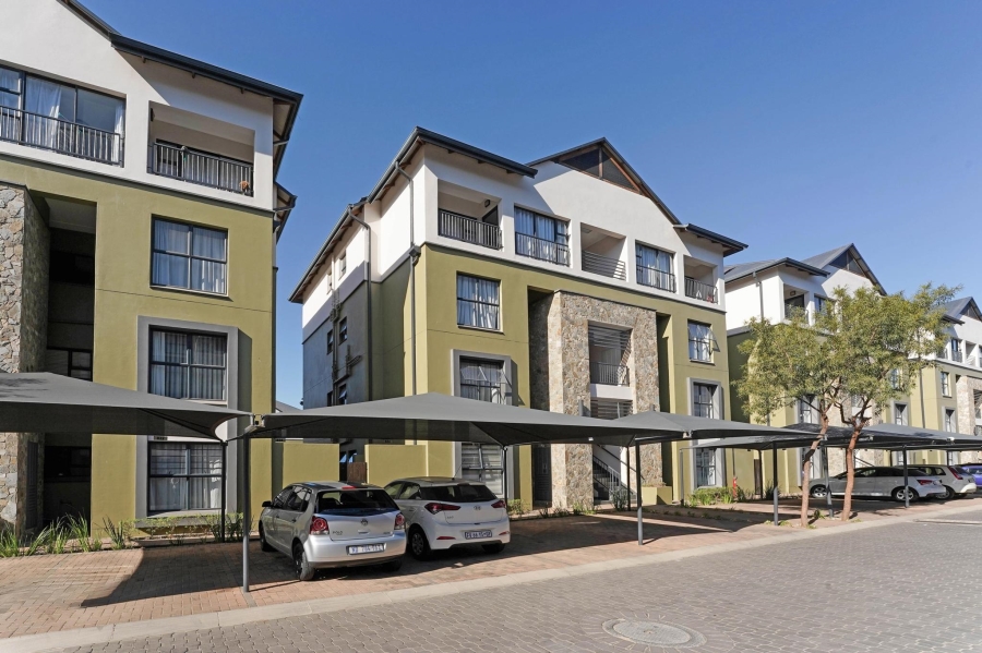 1 Bedroom Property for Sale in Waterfall Gauteng