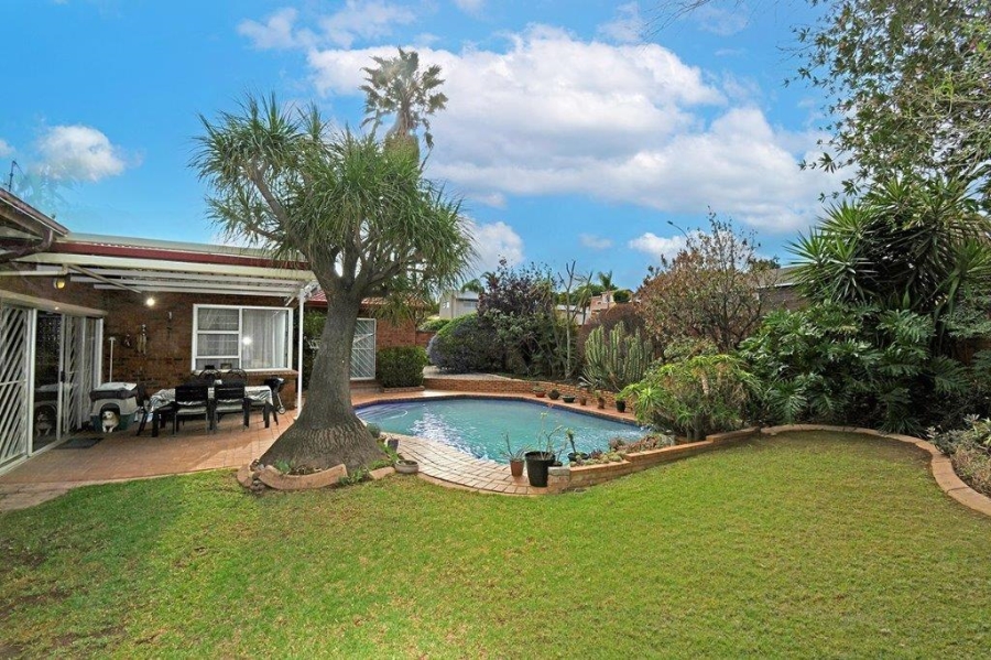 3 Bedroom Property for Sale in Marais Steyn Park Gauteng