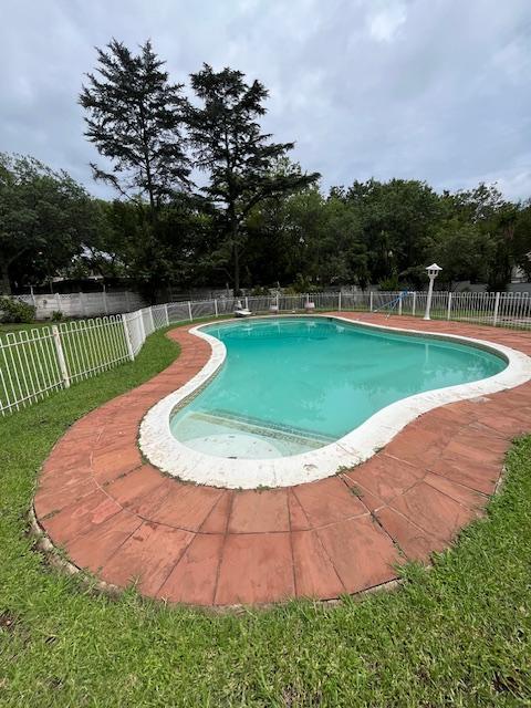 To Let 5 Bedroom Property for Rent in Senderwood Gauteng