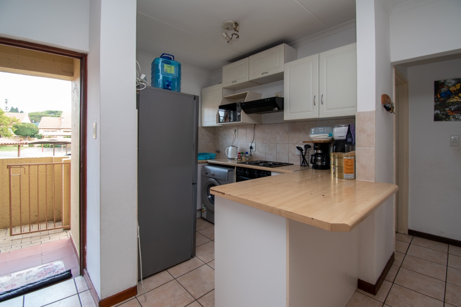 2 Bedroom Property for Sale in Sunninghill Gauteng