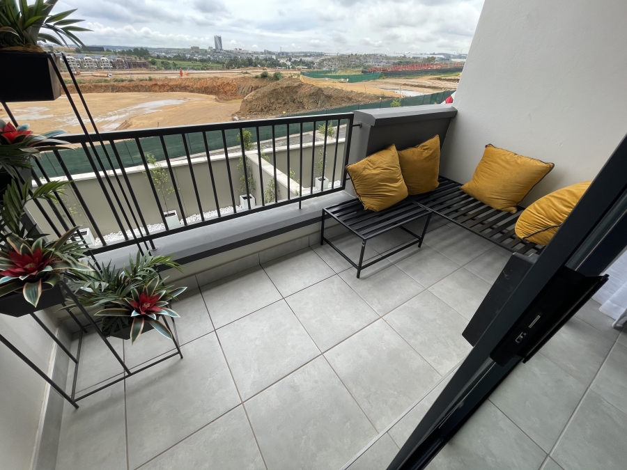 To Let 2 Bedroom Property for Rent in Waterfall Gauteng