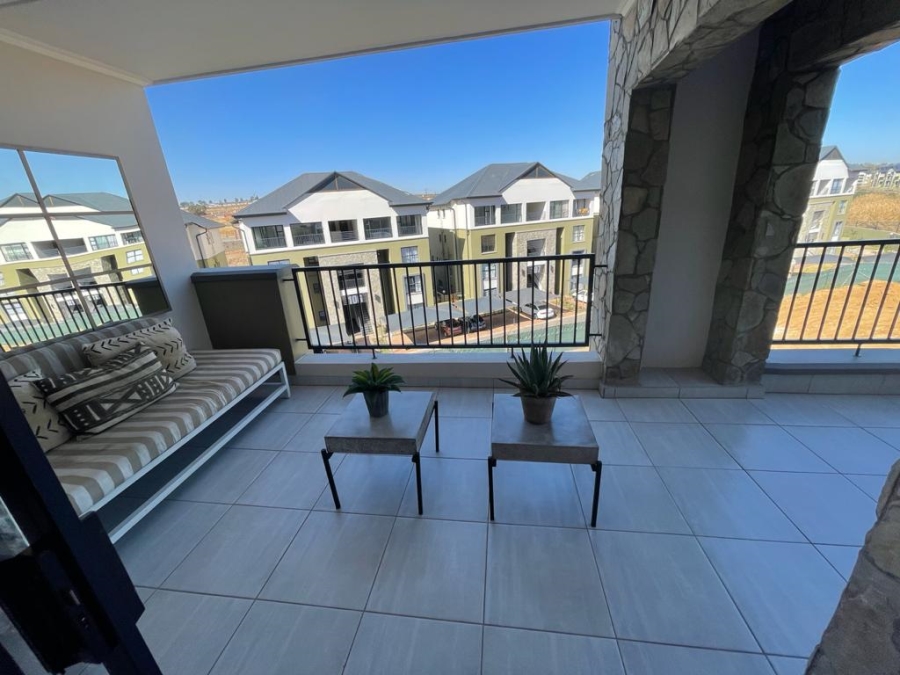 To Let 2 Bedroom Property for Rent in Waterfall Gauteng