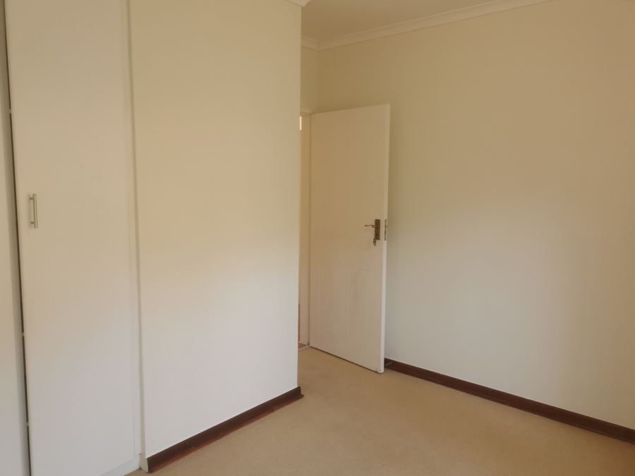 3 Bedroom Property for Sale in Little Falls Gauteng