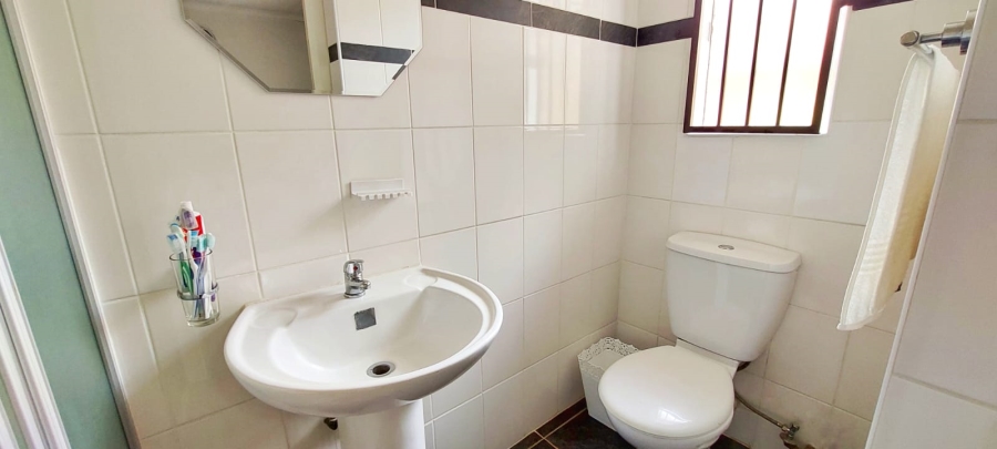 2 Bedroom Property for Sale in Halfway Gardens Gauteng