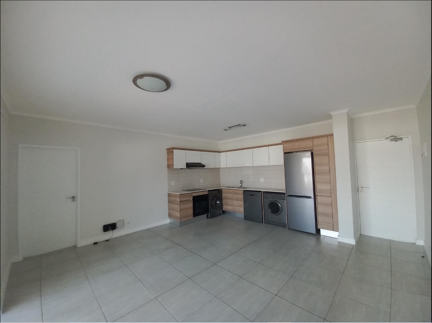 To Let 2 Bedroom Property for Rent in Waterfall Gauteng