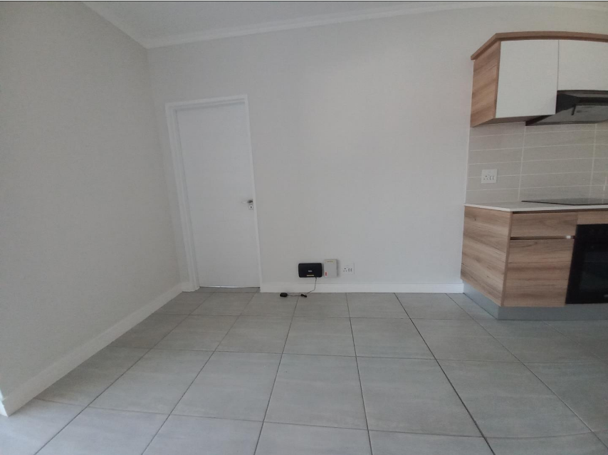 To Let 2 Bedroom Property for Rent in Waterfall Gauteng