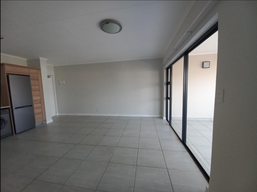 To Let 2 Bedroom Property for Rent in Waterfall Gauteng