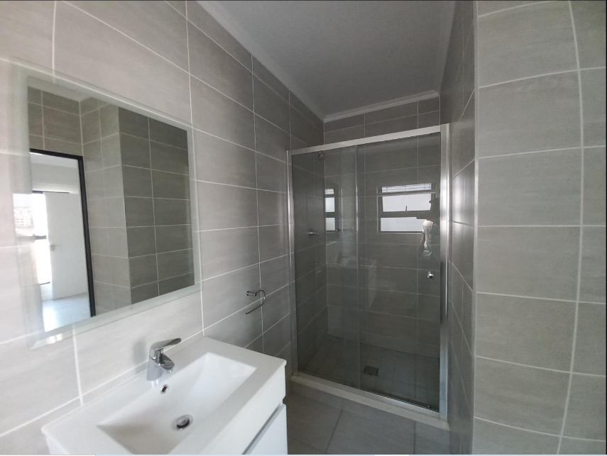 To Let 2 Bedroom Property for Rent in Waterfall Gauteng