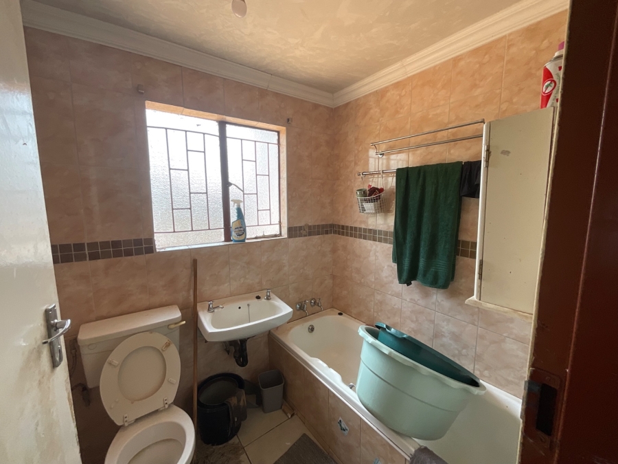 3 Bedroom Property for Sale in Soshanguve M Gauteng