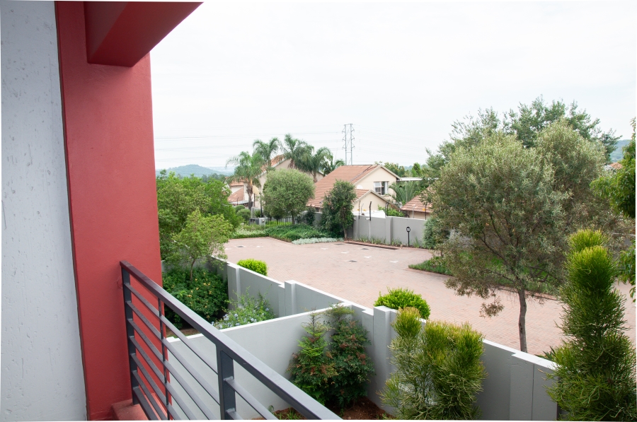 2 Bedroom Property for Sale in Barbeque Downs Gauteng