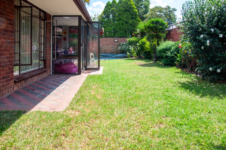 4 Bedroom Property for Sale in Paulshof Gauteng