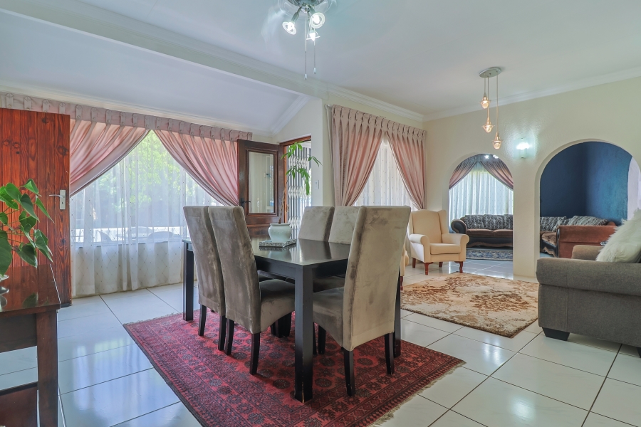 3 Bedroom Property for Sale in Brackendowns Gauteng