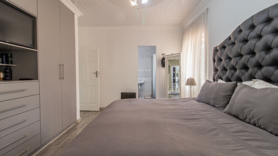3 Bedroom Property for Sale in Brackendowns Gauteng
