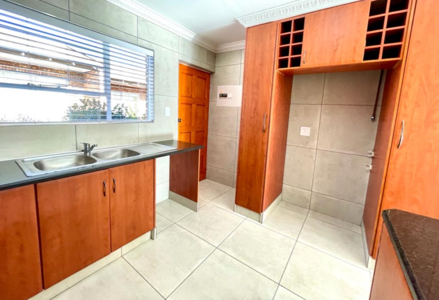 2 Bedroom Property for Sale in Liefde en Vrede Gauteng