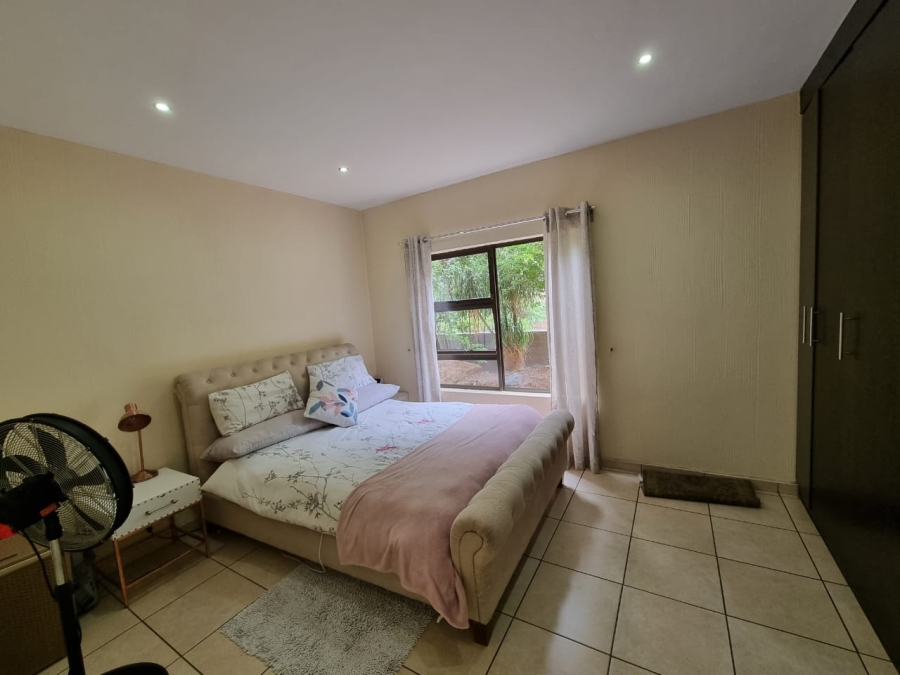 2 Bedroom Property for Sale in Mulbarton Gauteng