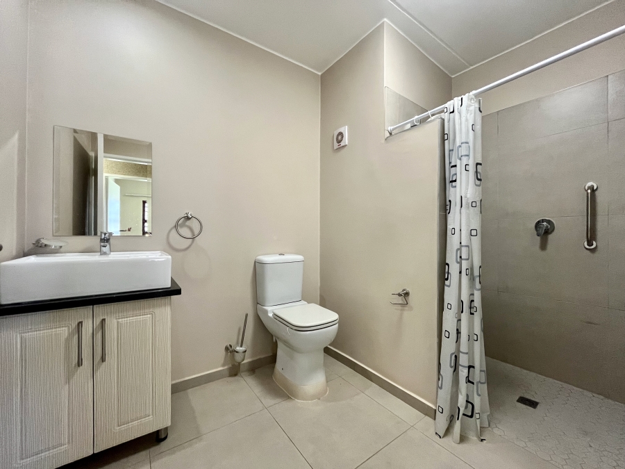 To Let 2 Bedroom Property for Rent in The Retreat Gauteng