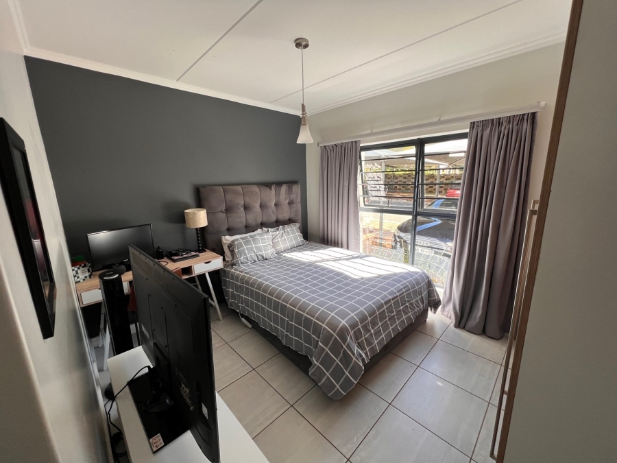 3 Bedroom Property for Sale in Waterfall Gauteng