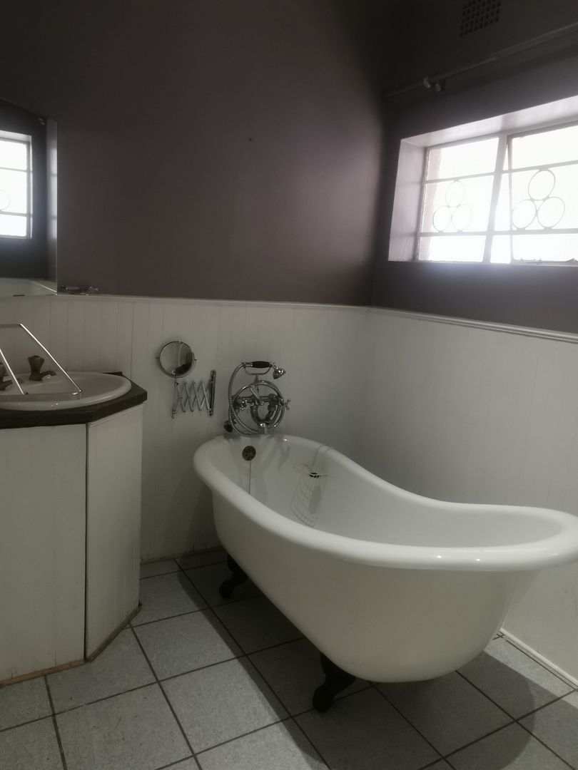 To Let 3 Bedroom Property for Rent in Discovery Gauteng