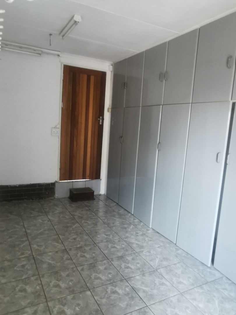 To Let 3 Bedroom Property for Rent in Discovery Gauteng