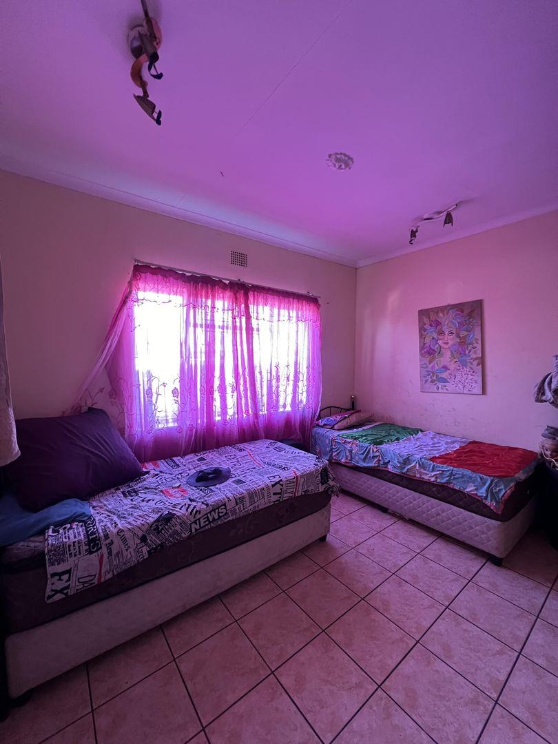 5 Bedroom Property for Sale in Newlands Gauteng