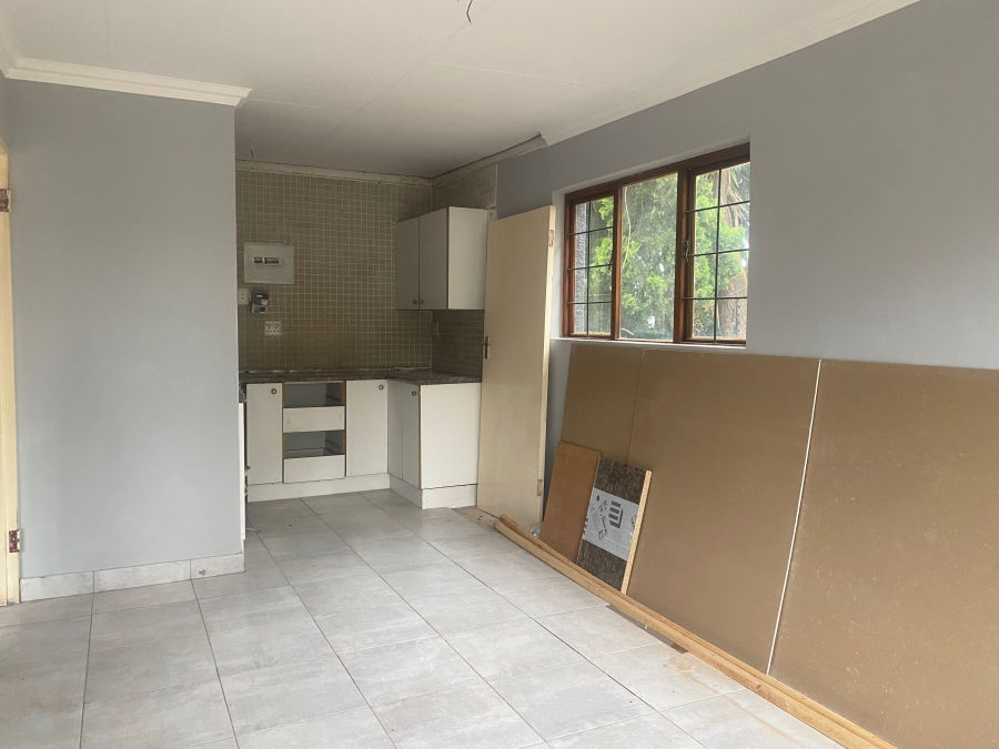 4 Bedroom Property for Sale in Heuweloord Gauteng