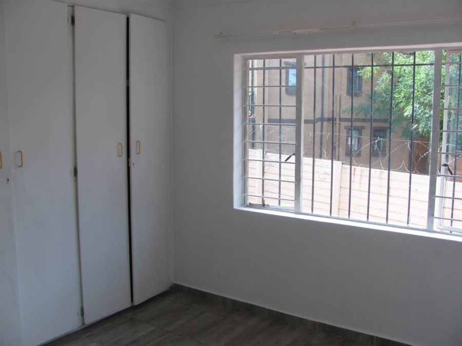 To Let 2 Bedroom Property for Rent in Sundowner Gauteng