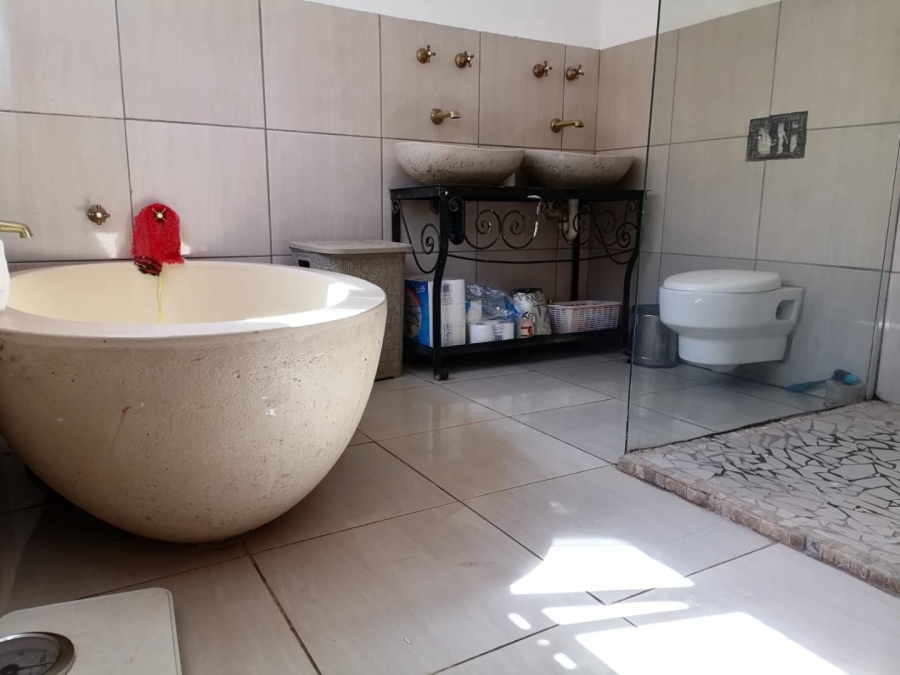 3 Bedroom Property for Sale in Theresa Park Gauteng