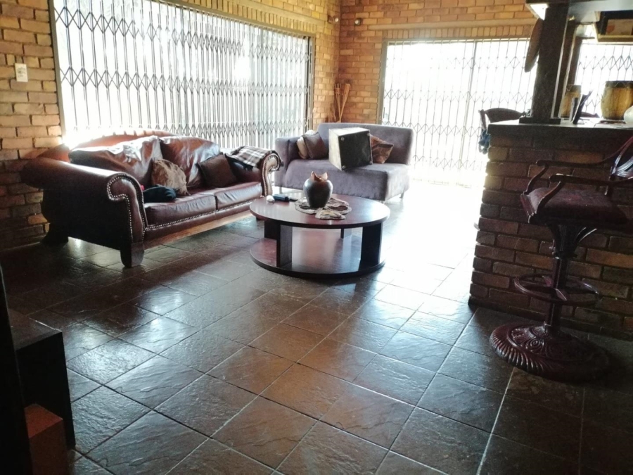 3 Bedroom Property for Sale in Theresa Park Gauteng