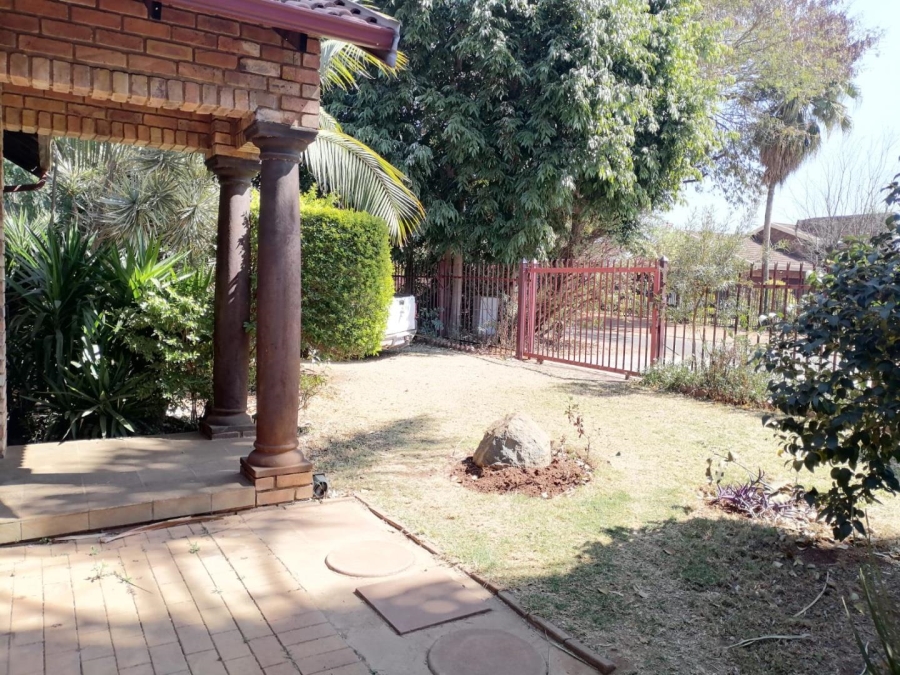 3 Bedroom Property for Sale in Theresa Park Gauteng