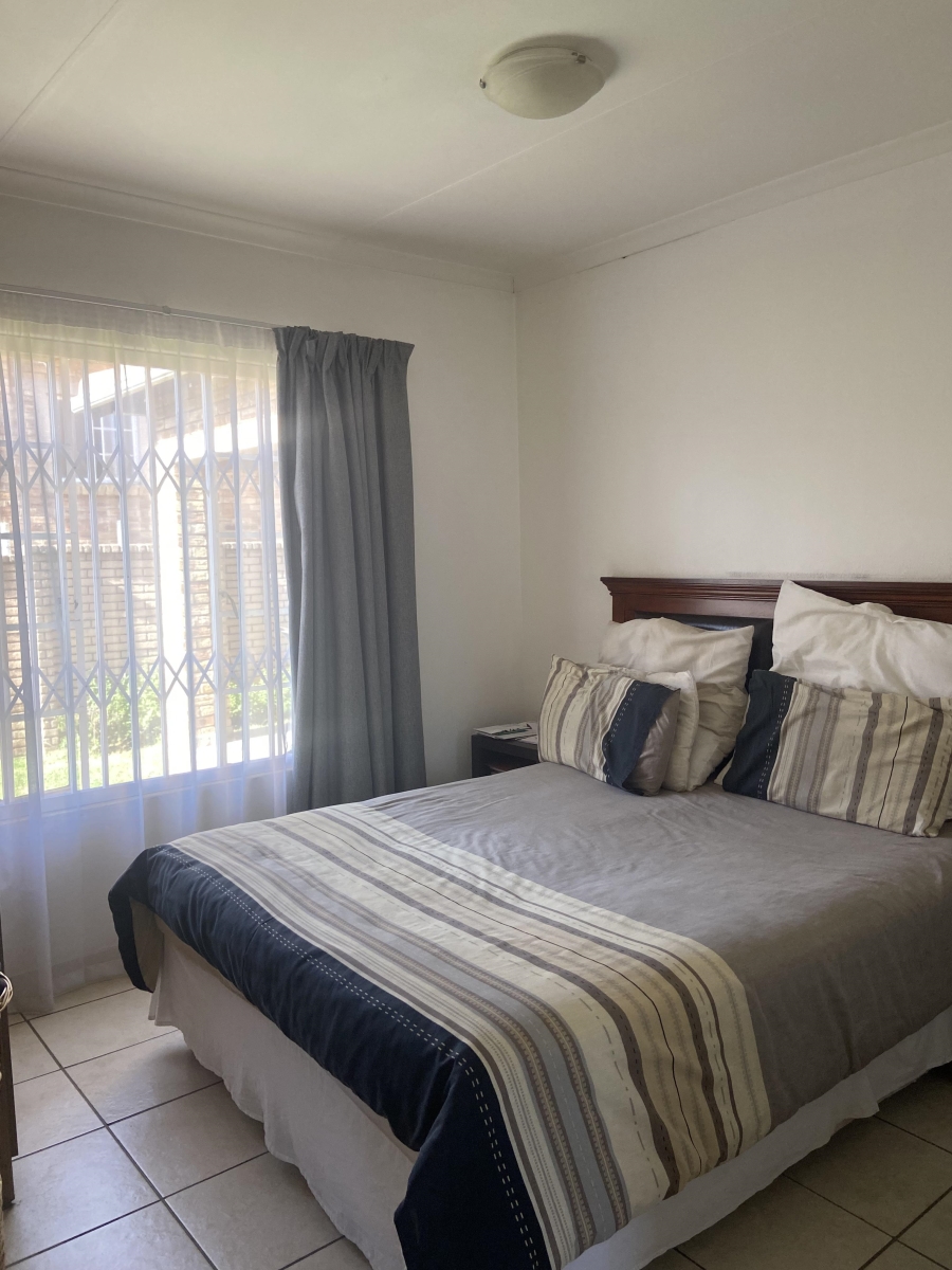 3 Bedroom Property for Sale in Kosmosdal Gauteng