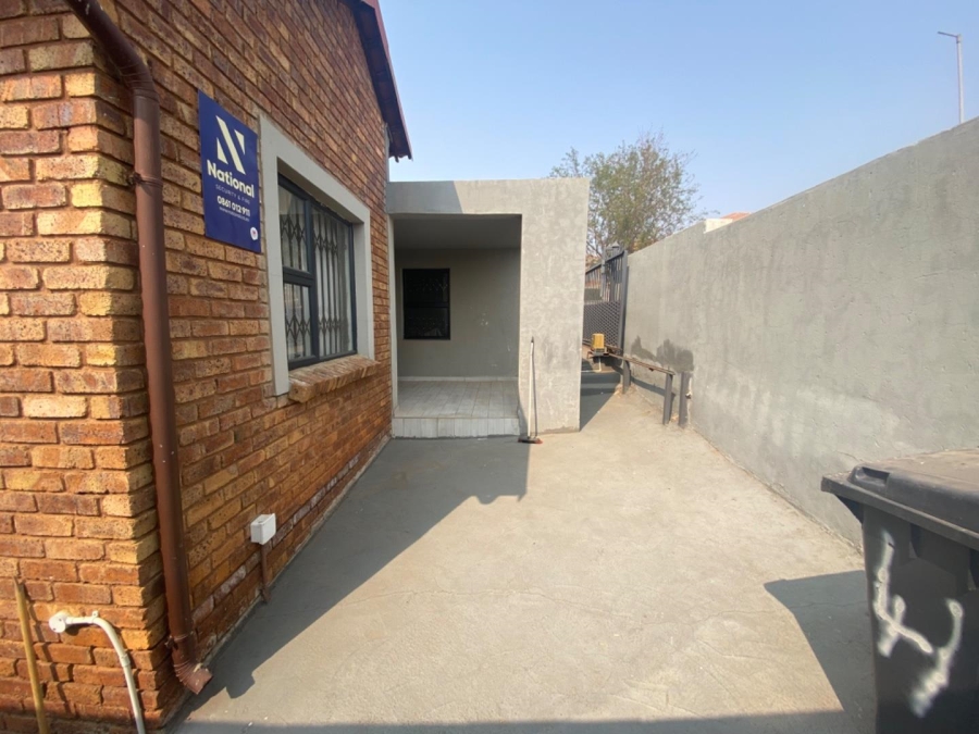 3 Bedroom Property for Sale in Atteridgeville Gauteng