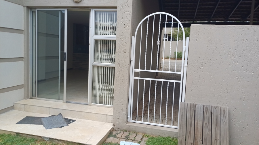 2 Bedroom Property for Sale in Sunninghill Gauteng