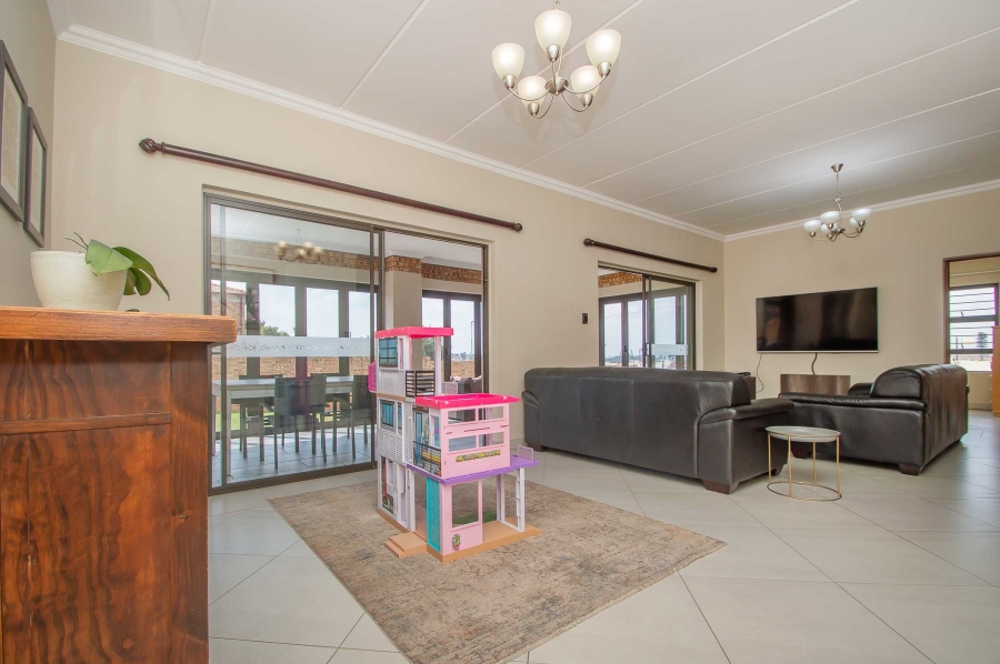 3 Bedroom Property for Sale in Poortview Gauteng