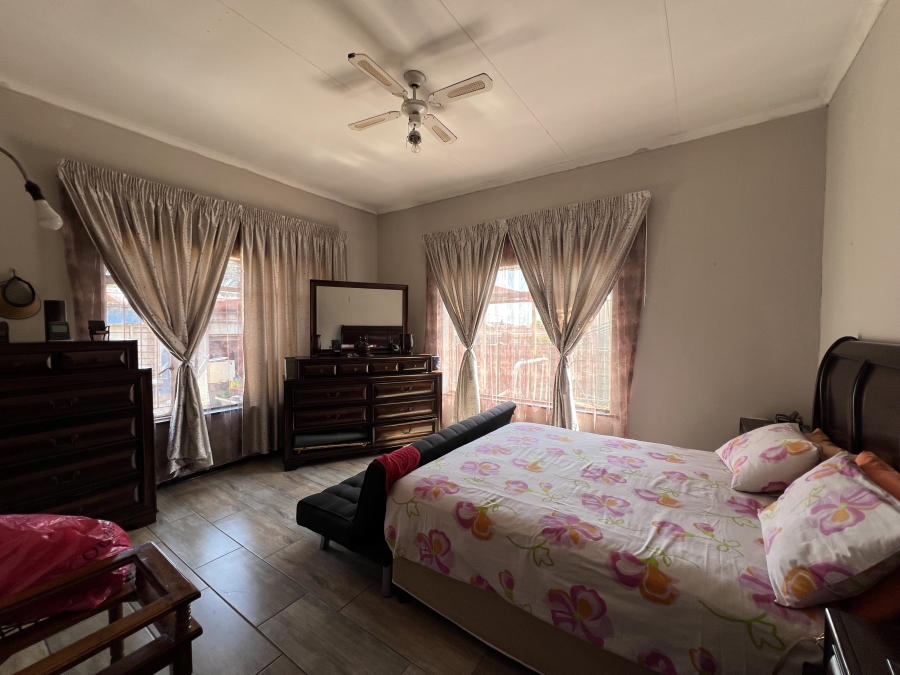 3 Bedroom Property for Sale in Newlands Gauteng